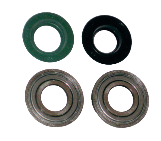 Set oil seals and bearing for crankshaft